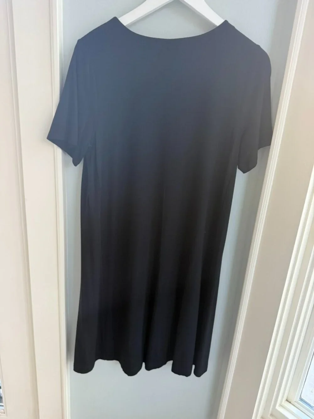 LOFT Short Sleeve Black Swing Dress
